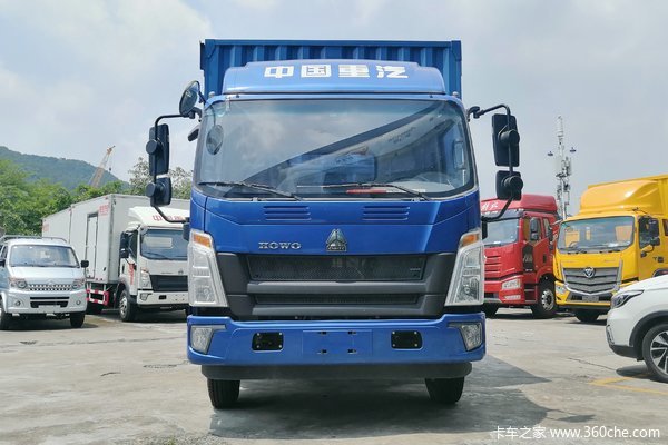 中国重汽HOWO 统帅 高配版 168马力 5.2米排半厢式载货车(ZZ5167XXYG451CE1)