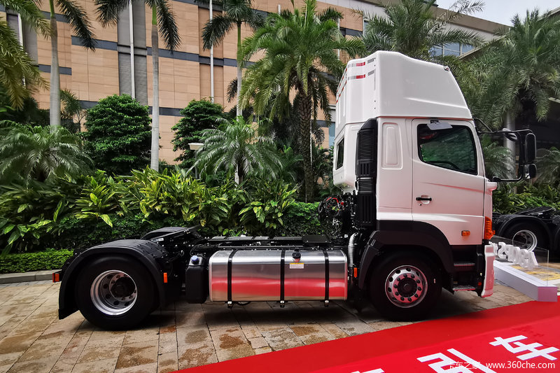 【图】广汽日野 700臻值系 快递版 480马力 4x2牵引车(yc4181sh1eg5)