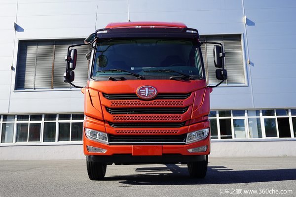 国六龙V2.0产品北京隆重上市，促销价17.5万