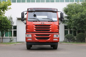 青岛解放 悍V 320马力 8X4 运油车(专威牌)(大柴)(HTW5320GYYCAC)