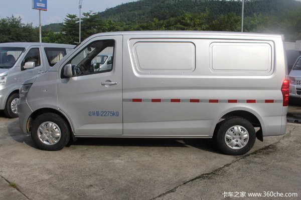 优惠 0.1万 长安睿行M60封闭货车促销中