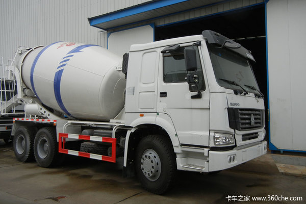 中国重汽 HOWO 336马力 6X4 混凝土搅拌车(楚胜牌)(CSC5257GJBZ12)