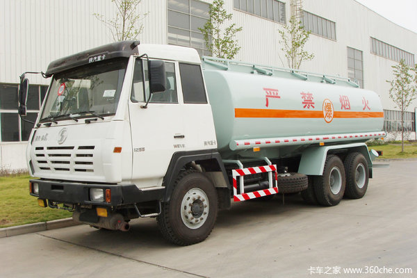 陕汽底盘油罐车外观图片