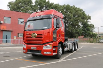 一汽解放新j6p重卡領航版南方款2020款550馬力6x4牽引車ca4250p66k25t