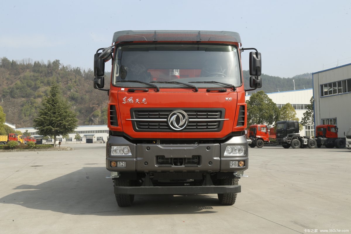 东风商用车 天龙KC重卡 复合版 430马力 8X4 6.2米自卸车(国六)