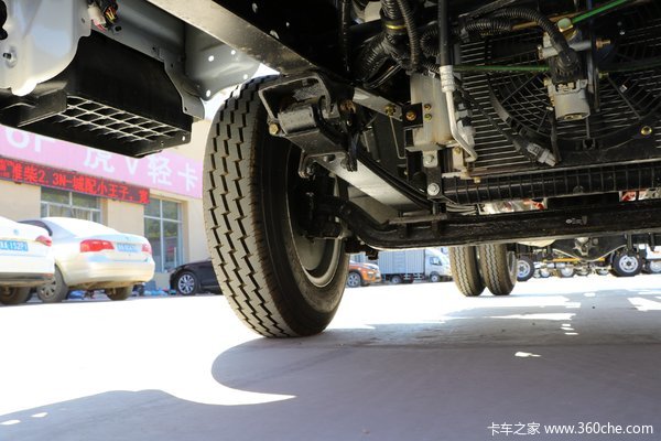 虎VR载货车无锡市火热促销中 让利高达0.8万