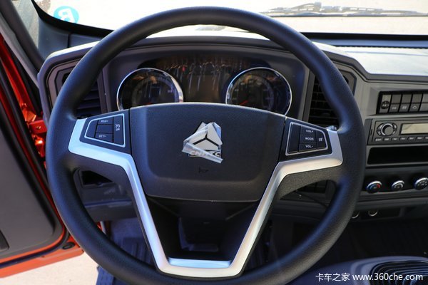 重汽HOWO轻卡商丘广新辕店月底限时特惠