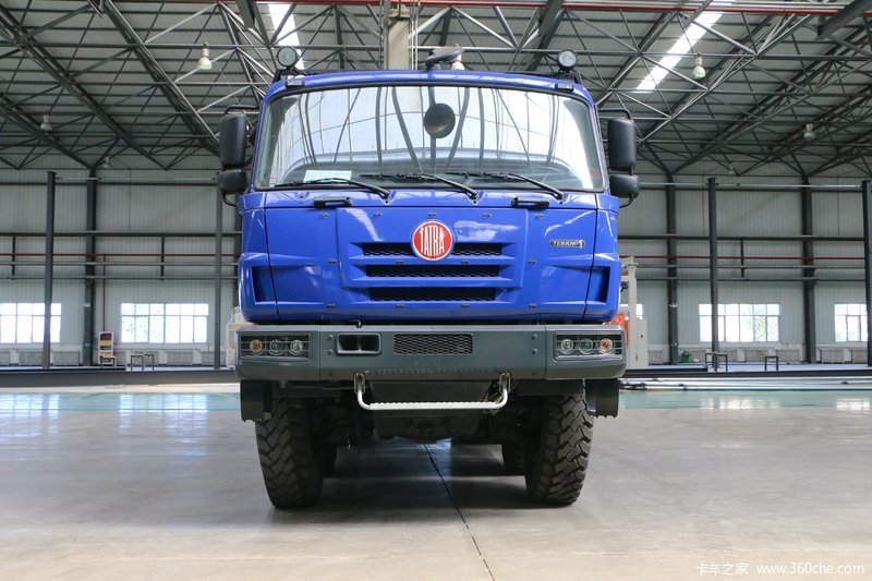 長征汽車 太脫拉 tatra t815 442馬力 8x8 越野自卸車(純進口) 外觀