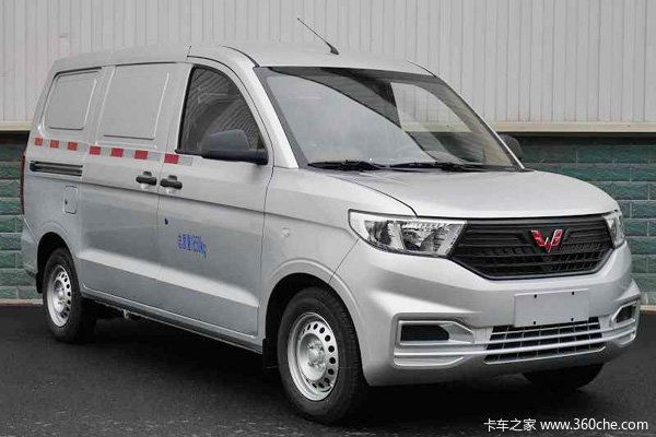 五菱 宏光V 2019款 基本型 105马力 汽油 1.5L厢式运输车(国五)
