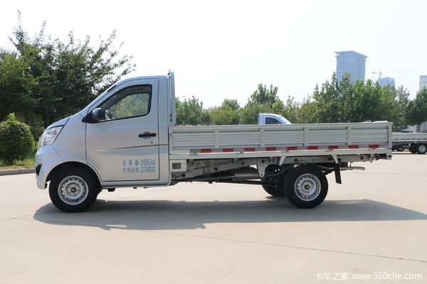 降价促销 星卡L单排系载货车仅售3.96万