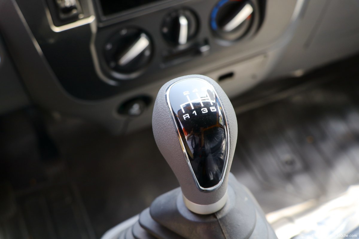 【图】跃进 上骏x100-33 2019款 110马力 3.