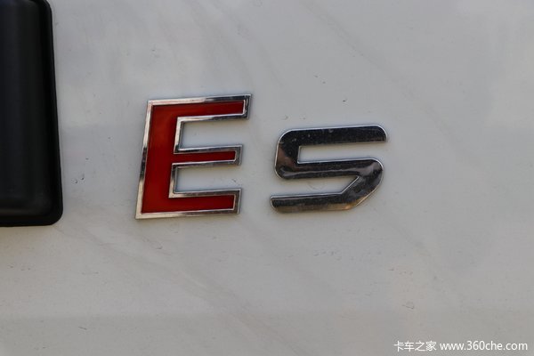 购骏铃E5载货车 享高达0.3万优惠