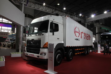 广汽日野 700系列重卡 350马力 8X4 9.6米厢式载货车(YC5310XXYFY2PY)
