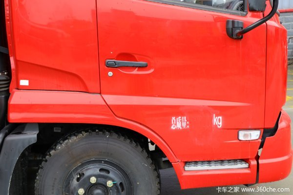 降价促销 东风天锦载货车仅售13.84万元