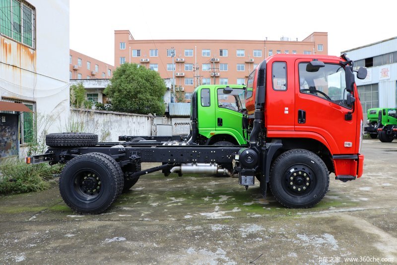 【图】东风新疆(原专底) 拓行d1l 160马力 6x2 4.