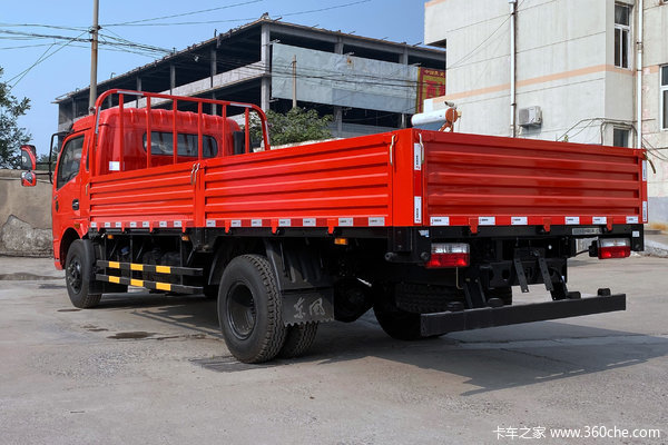 优惠0.3万 上海多利卡5.2米载货车促销中