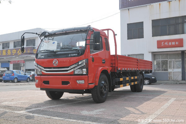 东风 多利卡D8 160马力 4X2 6.2米排半栏板载货车(EQ1130L8BDF)