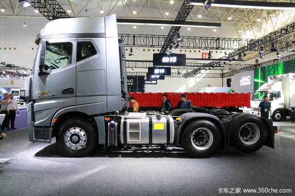 降价促销 格尔发K7牵引车仅售36.38万