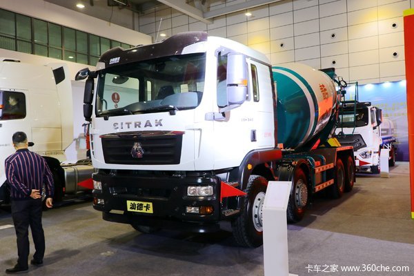 中国重汽 SITRAK C5H 340马力 8X4 7.58方混凝土搅拌车(青专牌)(QDZ5312GJBZDC5H30E1)