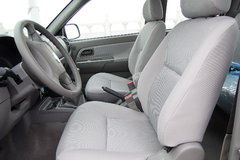 金龙 海格 2011款 两驱 2.5L柴油 双排皮卡
