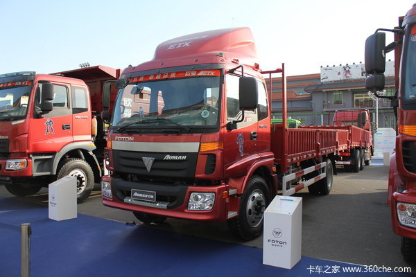 福田 欧曼ETX 3系中卡 190马力 4X2 6.75米LNG版栏板载货车(窄体)(BJ1163VKPCG-XB)