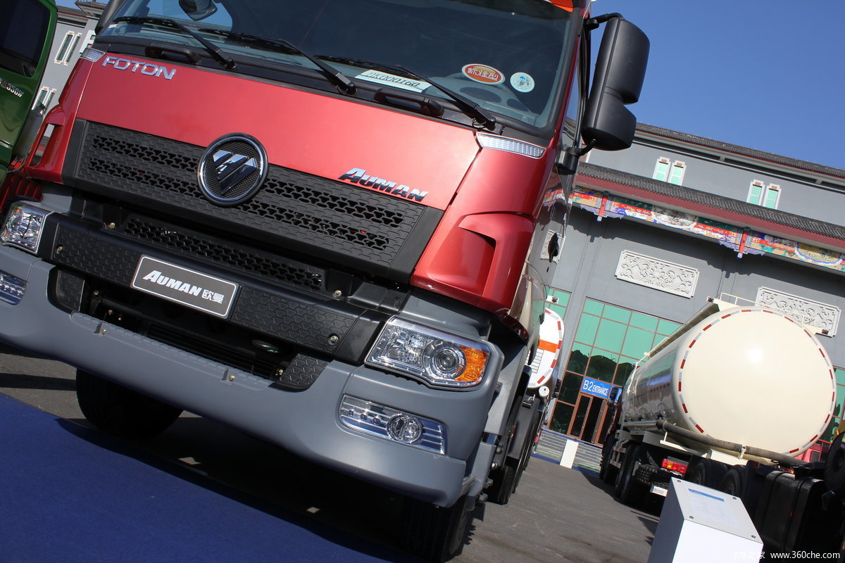 【图】福田 欧曼vt 9系重卡 380马力 6x4牵引车(bj4258smfkb-11)_实拍