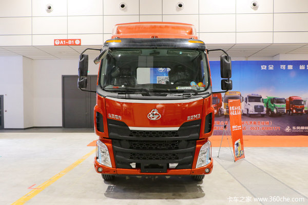 东风柳汽 新乘龙M3中卡 180马力 4X2 6.8米厢式载货车(LZ5180XXYM3AB)