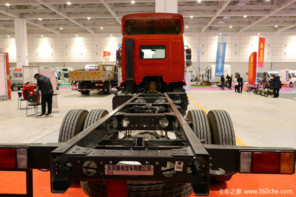 降价促销 新乘龙M3载货车仅售13.27万元