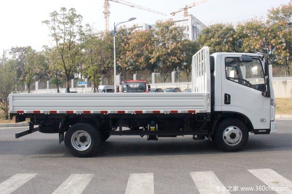 商丘市风云汽车贸易有限公司上汽跃进C500纪念版优惠开始了