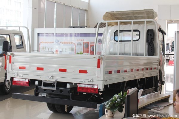 降价促销 贵阳解放公狮载货车仅售8.12万