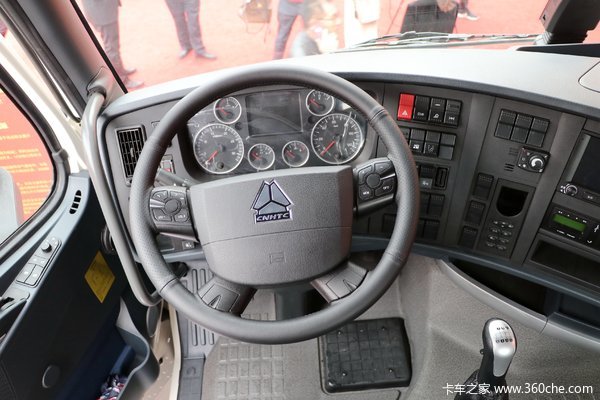 回馈客户无锡豪沃 T7H牵引车限时促销中