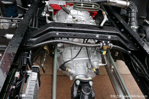 降价促销 统帅载货车 仅售13.87万元