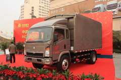 中国重汽HOWO 悍将 140马力 4X2 翼开启厢式载货车(ZZ5167XXYG3815C1)
