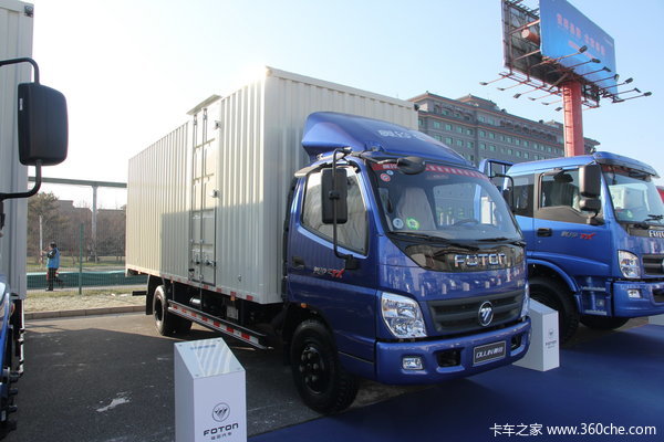 福田 奥铃CTX中卡 科技版 156马力 4X2 6.75米厢式载货车(BJ5169XXY-AC)
