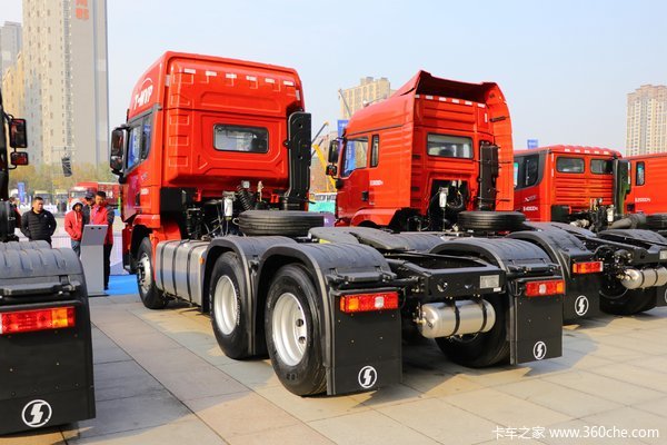 回馈客户 常德陕汽德龙牵引车优惠0.8万