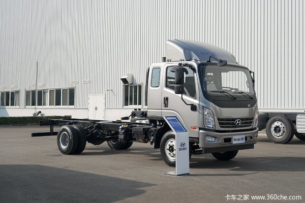 四川现代 泓图500 154马力 4x2 3.