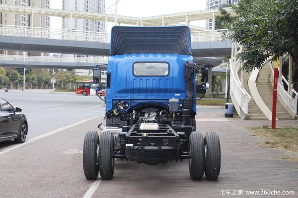 优惠 0.6万 J6F载货车促销中