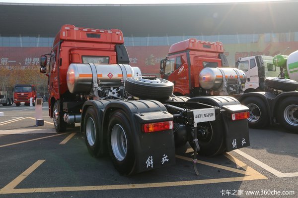 优惠 0.4万 解放J6P牵引车促销中