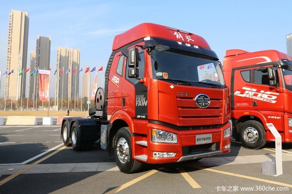 优惠 0.4万 解放J6P牵引车促销中