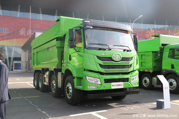 青岛解放 悍V重卡 2.0版 350马力 8X4 6.8米LNG自卸车(国六)(CA3310P1K15L4T4NE6A80)