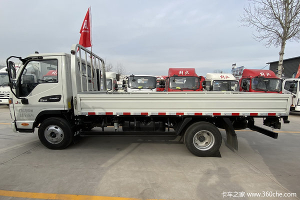 降价促销 扬州康铃J5载货车仅售7.68万