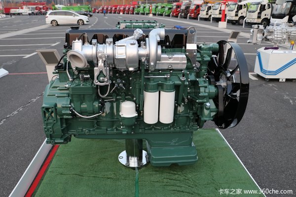 锡柴CA6DM2-42E61 420马力 11L 国六 柴油发动机