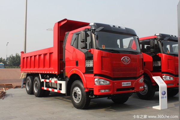 一汽解放 J6P重卡 350马力 6X4 5.6米自卸车(CA3250P66K2L0T1AE4)