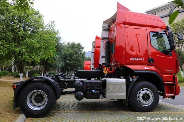 国五钜惠2.2万 上海东风乘龙H5牵引促销