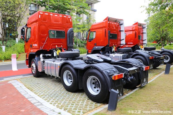 降价促销 桂林乘龙H5牵引车仅售30.10万