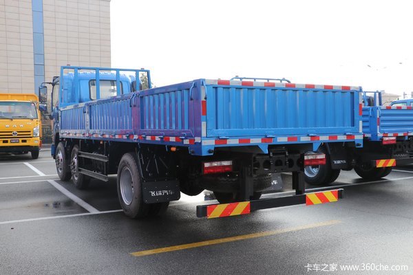 回馈客户 奥驰V系6.2米载货车优惠0.5万