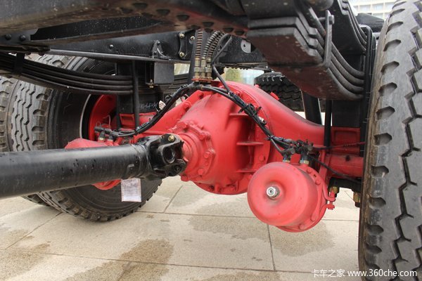 优惠0.2万 上海森睿多利卡D12载货车促销