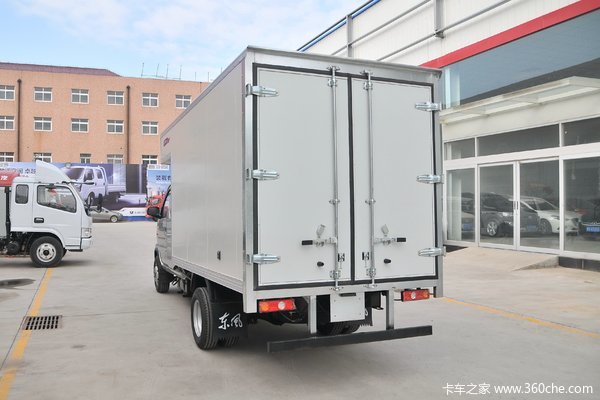 优惠 0.2万  广州小霸王W载货车促销中