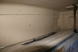 轩德翼3 载货车驾驶室                                               图片