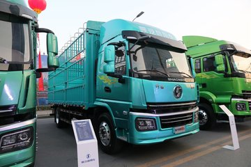 陕汽商用车轩德翼6标载版240马力4x2675米仓栅式载货车国六